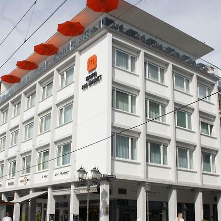 Hotel Am Markt Карлсруэ Экстерьер фото