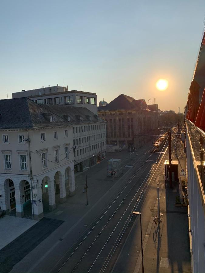 Hotel Am Markt Карлсруэ Экстерьер фото