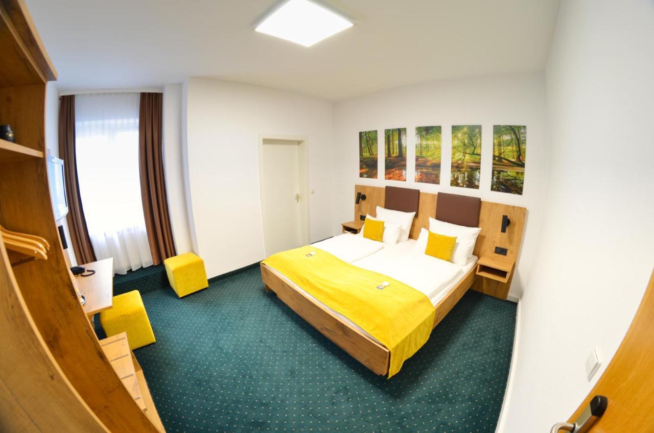 Hotel Am Markt Карлсруэ Экстерьер фото