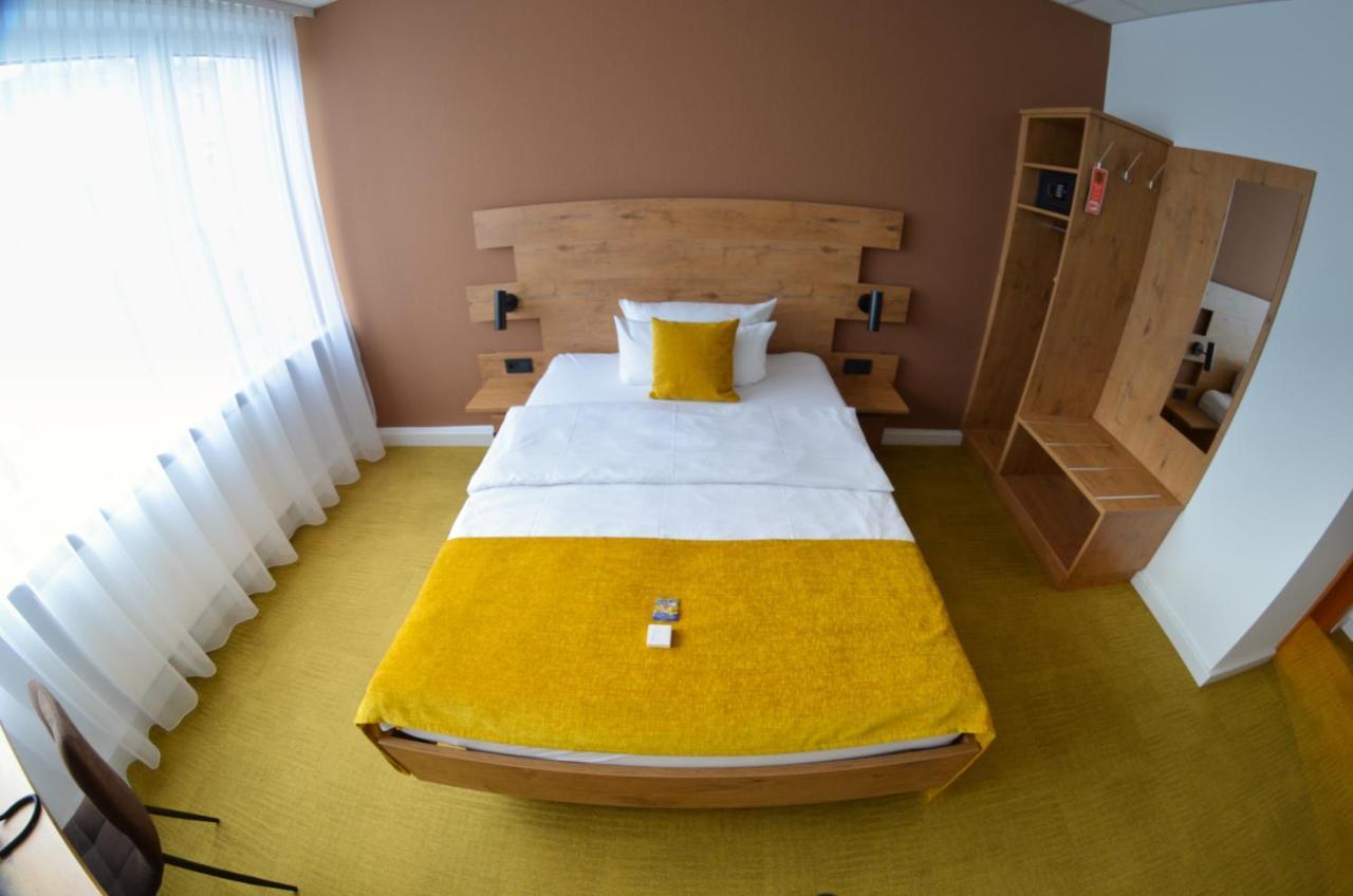 Hotel Am Markt Карлсруэ Экстерьер фото