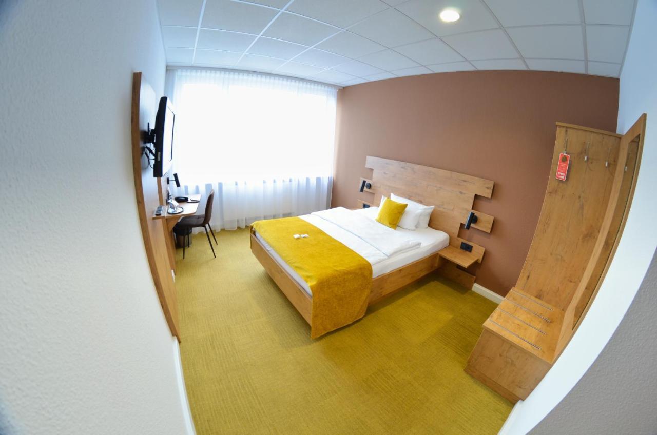 Hotel Am Markt Карлсруэ Экстерьер фото