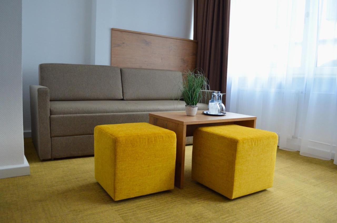 Hotel Am Markt Карлсруэ Экстерьер фото