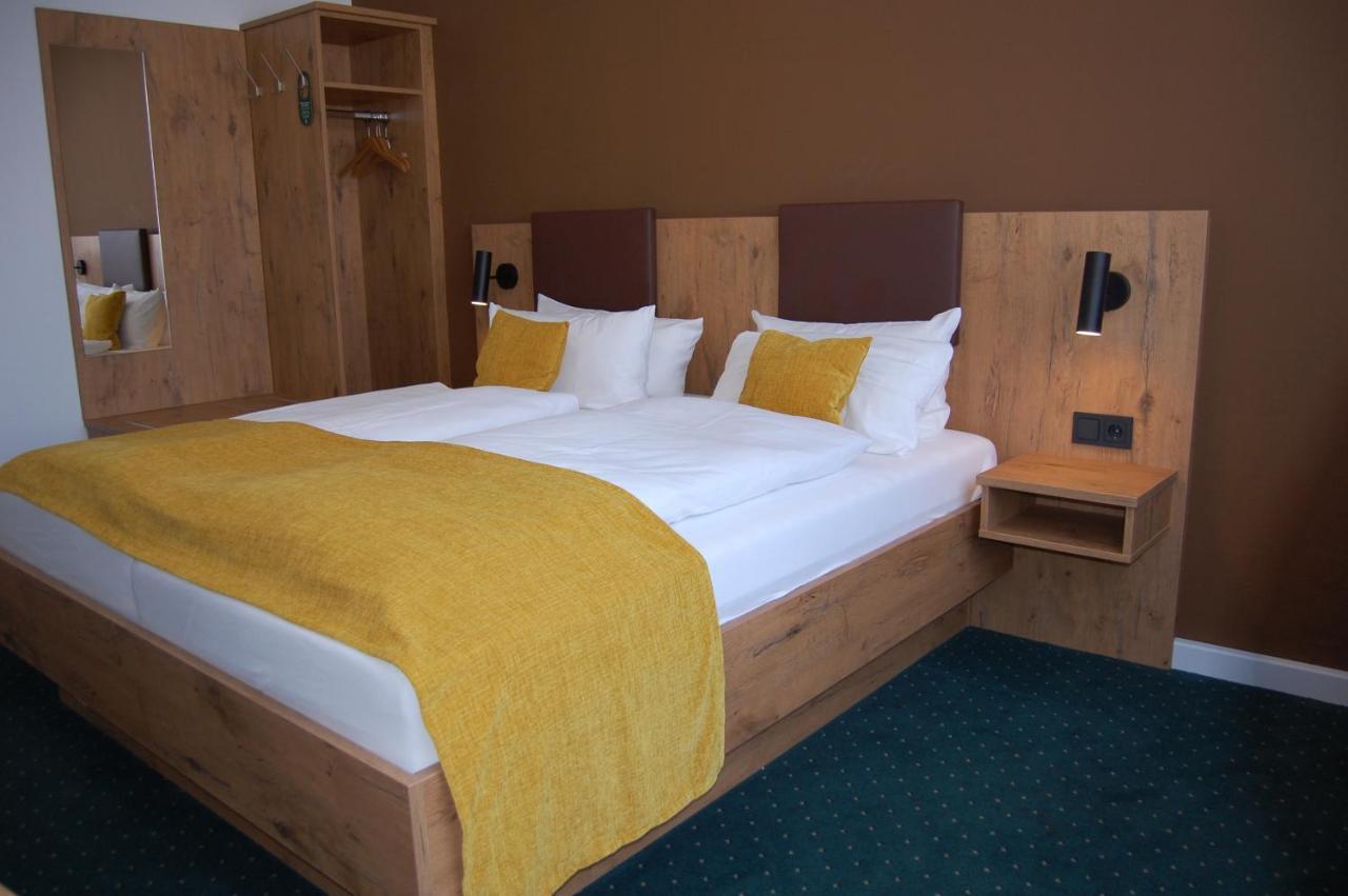 Hotel Am Markt Карлсруэ Экстерьер фото